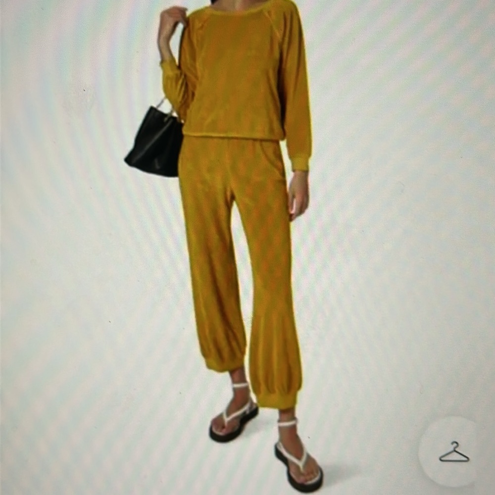 Suzie Kondi The Saba Raglan Top in Terry - Picture 3 of 3